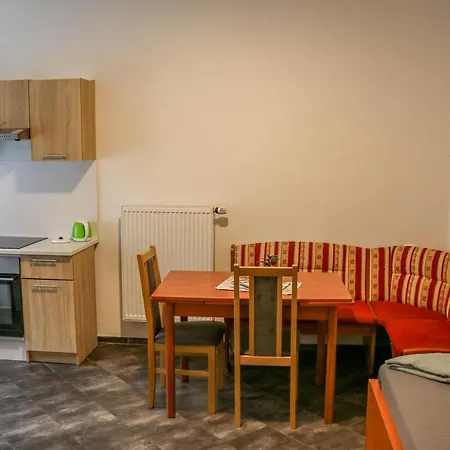 Kotvas Guest house