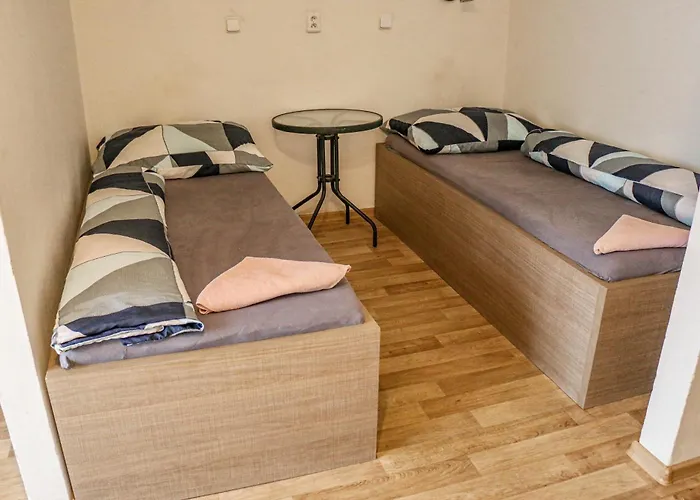 Kotvas Gæstehus 3*